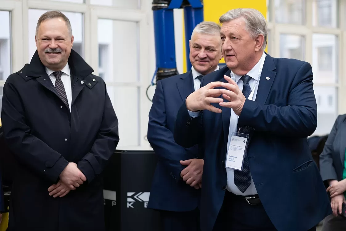 КЕДР выступил партнером НАКС в оснащении лаборатории сварочных работ имени академика РАН Н.П. Алёшина в МГТУ им. Н.Э. Баумана - Кедр - 1